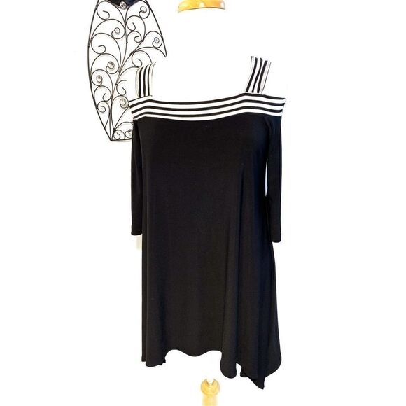 Verducci Cold Shoulder Top   - Picture 1 of 8